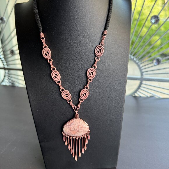 Boho style Copper Metal and Stone Necklace Pendant 18 inches - Picture 1 of 9